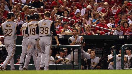 Michaels walks back after his grand slam (Bill Greenblatt, UPI