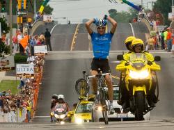 Michael Barry crosses the finish line (photo by Mia Sullivan taken from www.tourofmissouri.com)