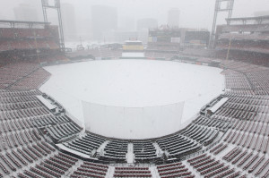 A heavy snow storm falls on Busch Stadium in St. Louis on March 24, 2013. Snow has fallen from 6-12 inches in the area, tapering off on 3/25. The St. Louis Cardinals will open the 2013 season on Aporil 8, 2013.   UPI/Bill Greenblatt