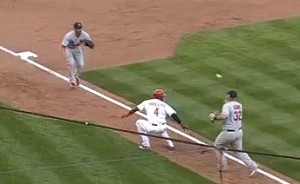 Brandon Phillips botched up  this play in the eighth inning, helping the Cardinals to a victory.