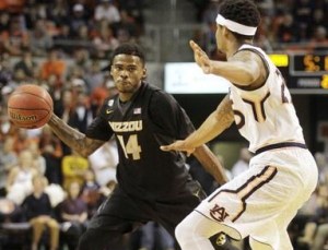 Keith Shamburger led Missouri with 21 points in the loss at Auburn (photo/Mizzou Athletics)