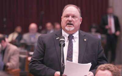 Missouri lawmaker wants to tighten regulations for future solar energy projects – or face going dark (LISTEN)