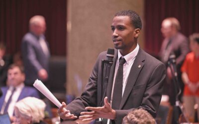 Missouri Rep. Ray Reed Pushes Bill Requiring ICE Agents to Show Badges and Avoid Face Coverings (LISTEN)