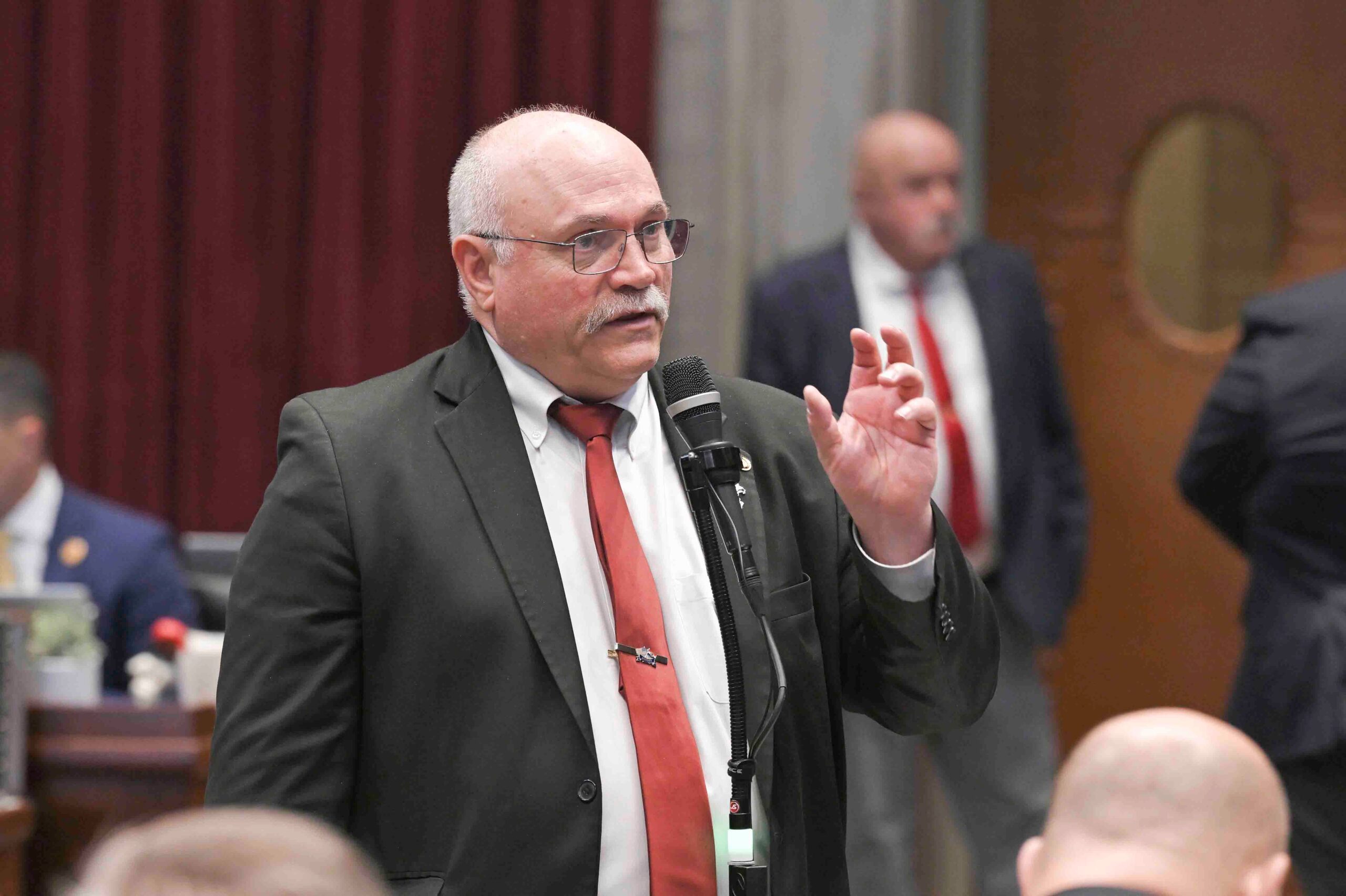 Missouri Data Center Debate: Water, Power, Property Rights and Privacy (LISTEN)