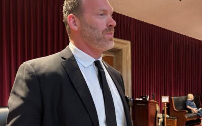 Missouri Bill From Sen. Kurtis Gregory Seeks to Standardize Insurance for Delivery App Drivers