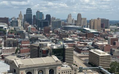 Kansas City-area organization helps homeless veterans get back on their feet (LISTEN)