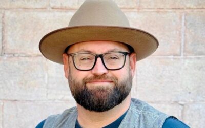 Governor Mike Kehoe appoints educator from Mexico, Missouri, to serve as the state’s next Poet Laureate (LISTEN)