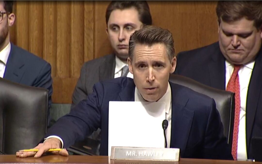 Missouri Senator Josh Hawley: Airline Policies Are ‘Predatory’ and ‘Terrible’