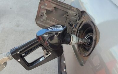 Hawley Pushes Congress to Suspend Gas Tax Before Midterms