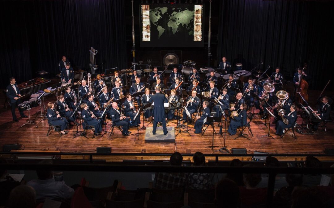 U.S. Air Force Band holds free holiday concerts in St. Louis area (LISTEN)