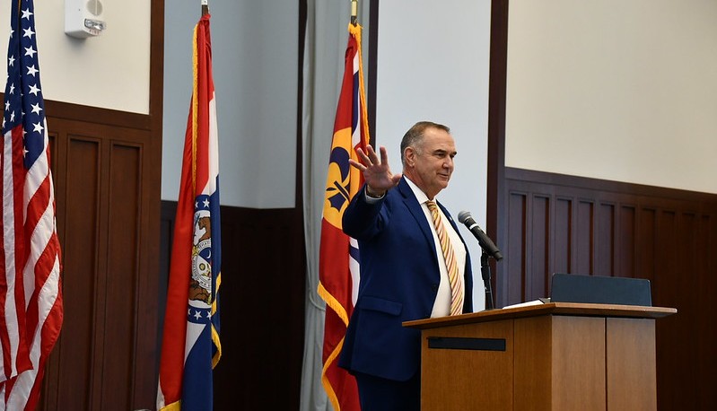 Kehoe slashes almost $500 million in new Missouri budget, says spending is not sustainable