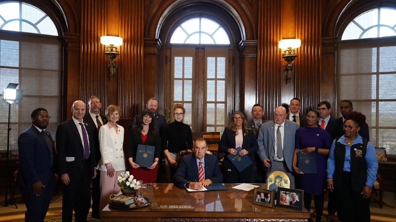 Gov. Kehoe signs three Missouri bills into law