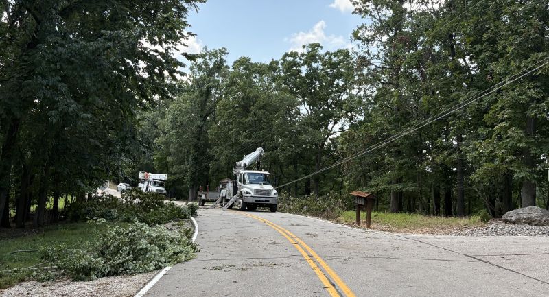 How Right-of-Way Maintenance in Missouri Helps Prevent Power Outages (LISTEN)