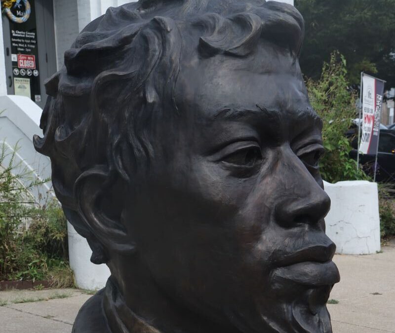 St. Charles, Missouri Honors Chicago Founder Jean Baptiste Pointe DuSable With Massive New Sculpture (LISTEN)